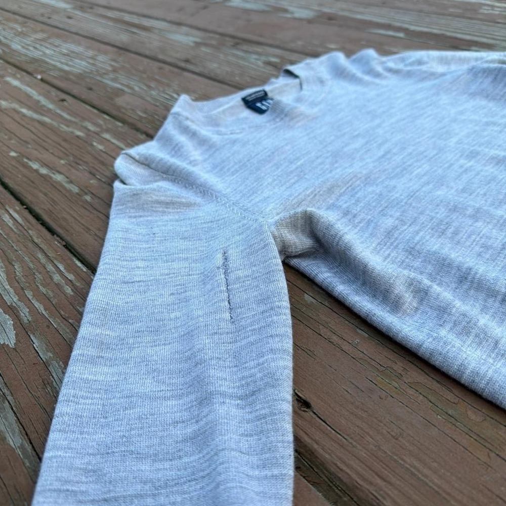Vintage Gap V Grey Crewneck Sweater Lightweight Knit